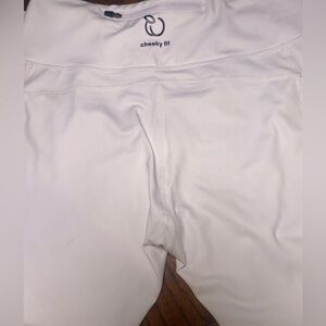 Women's White Cheeky Fit Leggings